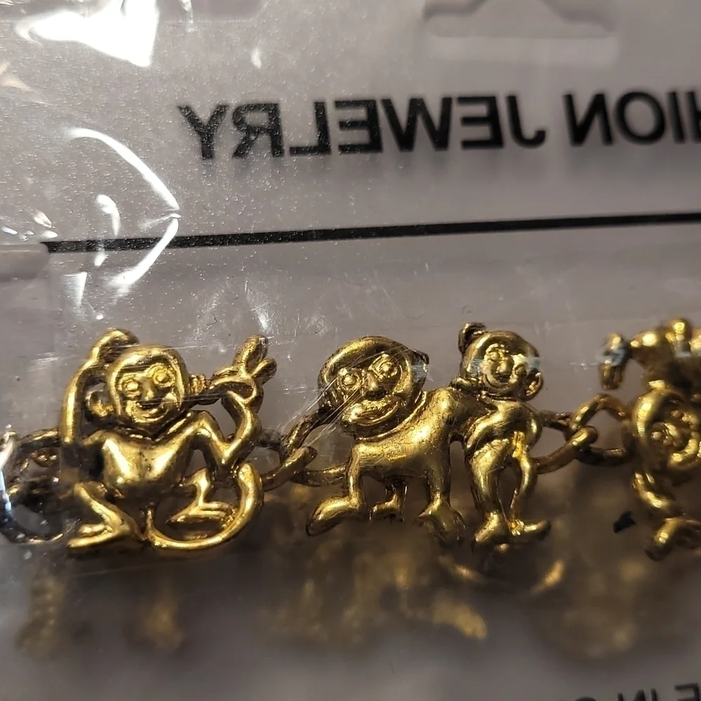Fashion Monkey Bracelet NWOT